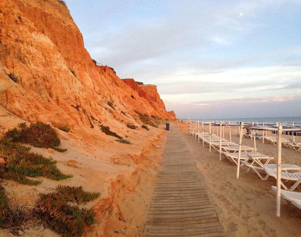 Albufeira Falesia Beach Apartment Exterior photo