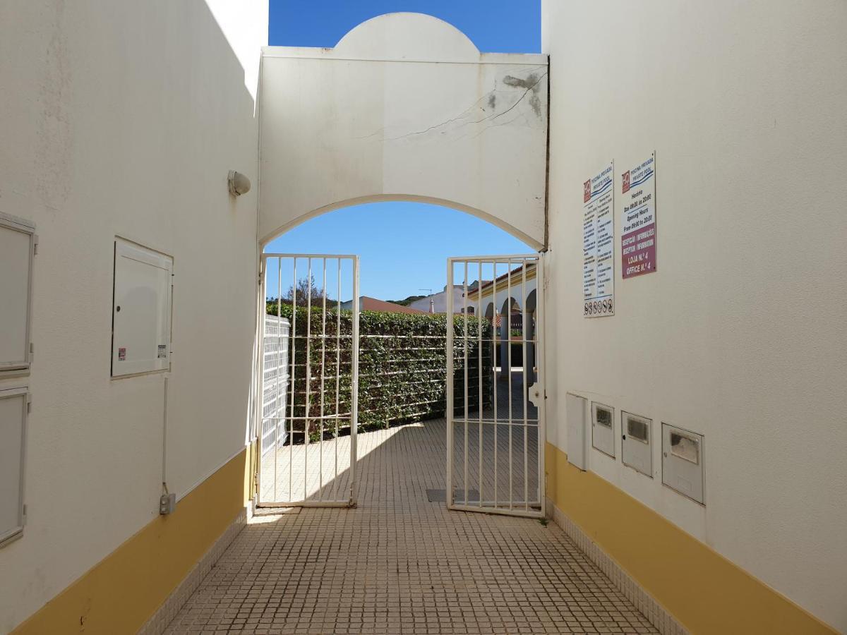 Albufeira Falesia Beach Apartment Exterior photo